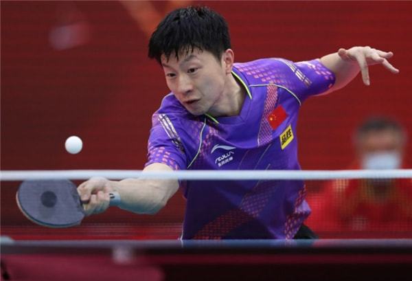 对手紧逼时 对手紧逼时