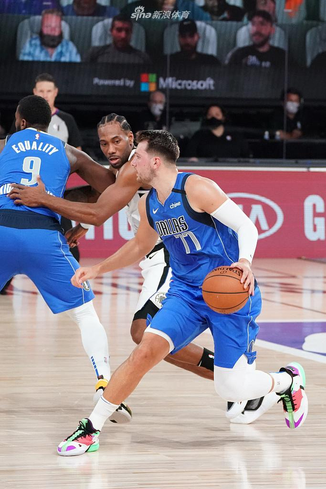 外线投射和 外线投射和